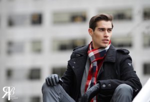Erik_Fall_Web_Solo_09.jpg