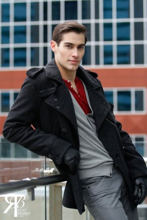 Erik_Fall_Web_Solo_16.jpg